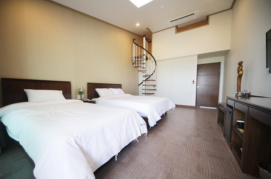 Sea View Hotel Jeju Zimmer foto